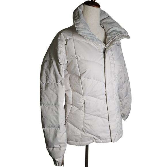 Northface Goosedown, 600 Fill,  Winter White, Puffer Jacket Large PTP 21.5 L. 25 - Picture 2 of 11